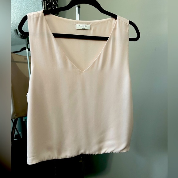 Aritzia Babaton Pink Murphy Blouse - Size Large - Good condition - Picture 2 of 5